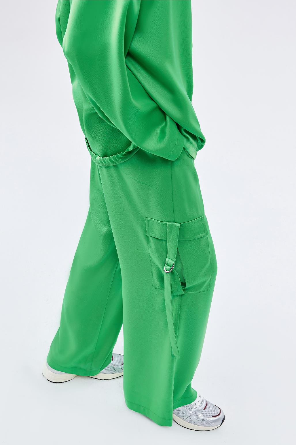 İşlemeli Bomber Bol Pantolon Takım Yeşil