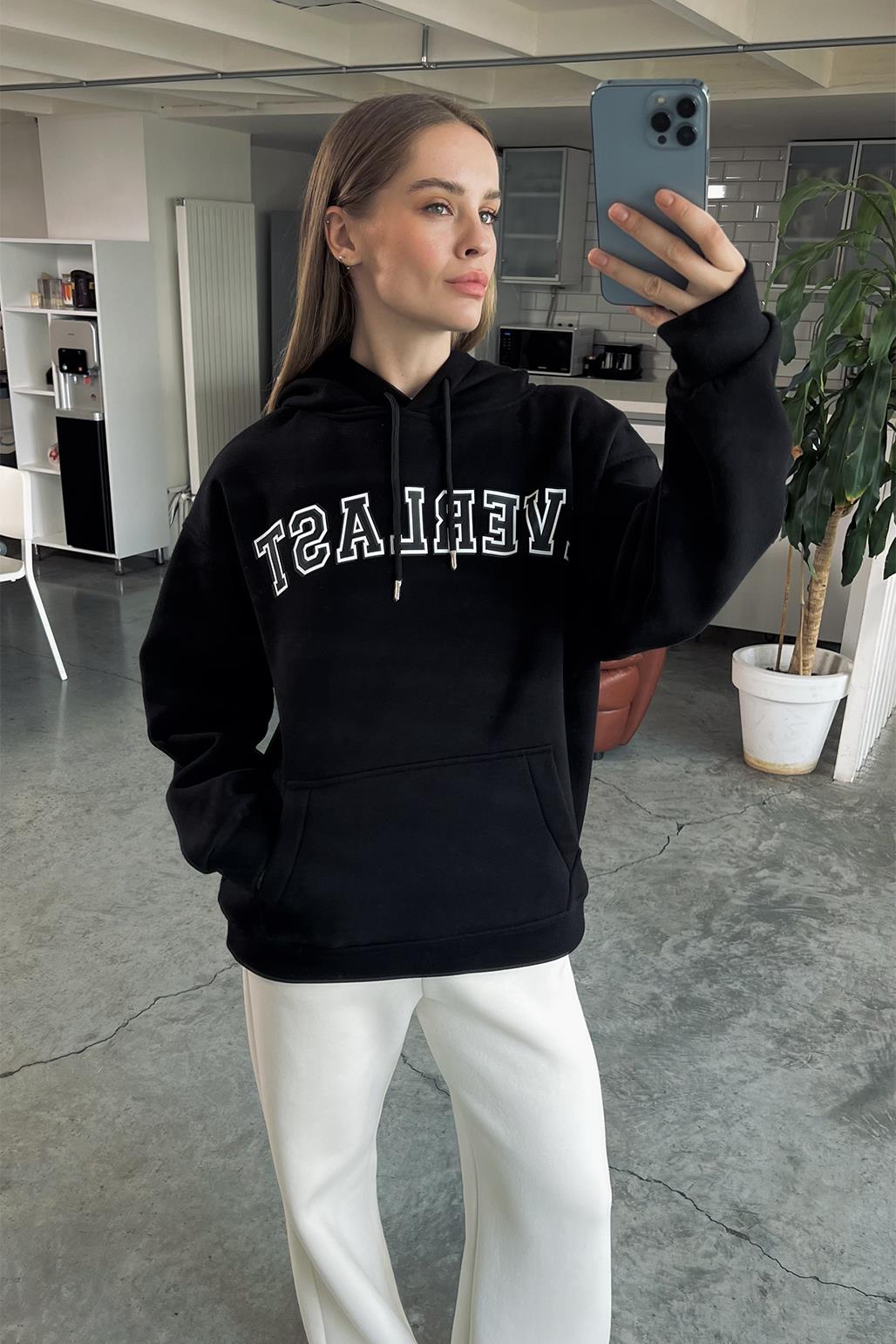 Şardonlu Baskılı Oversize Sweatshirt Siyah